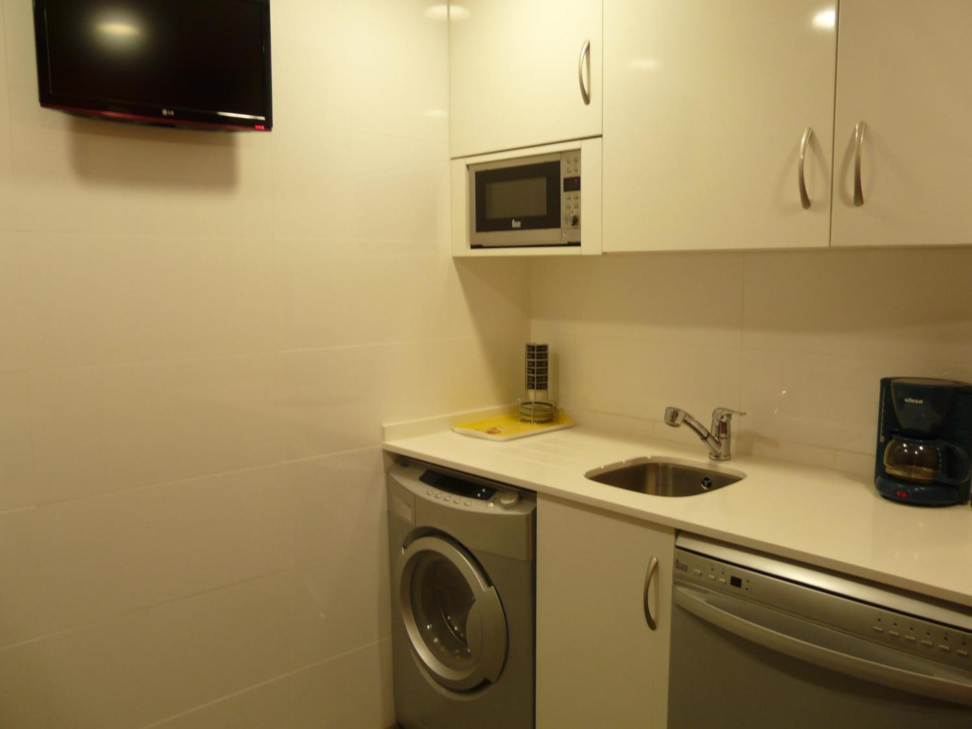 Apartamento Turistico Guara Casa Castro Barbastro Luaran gambar