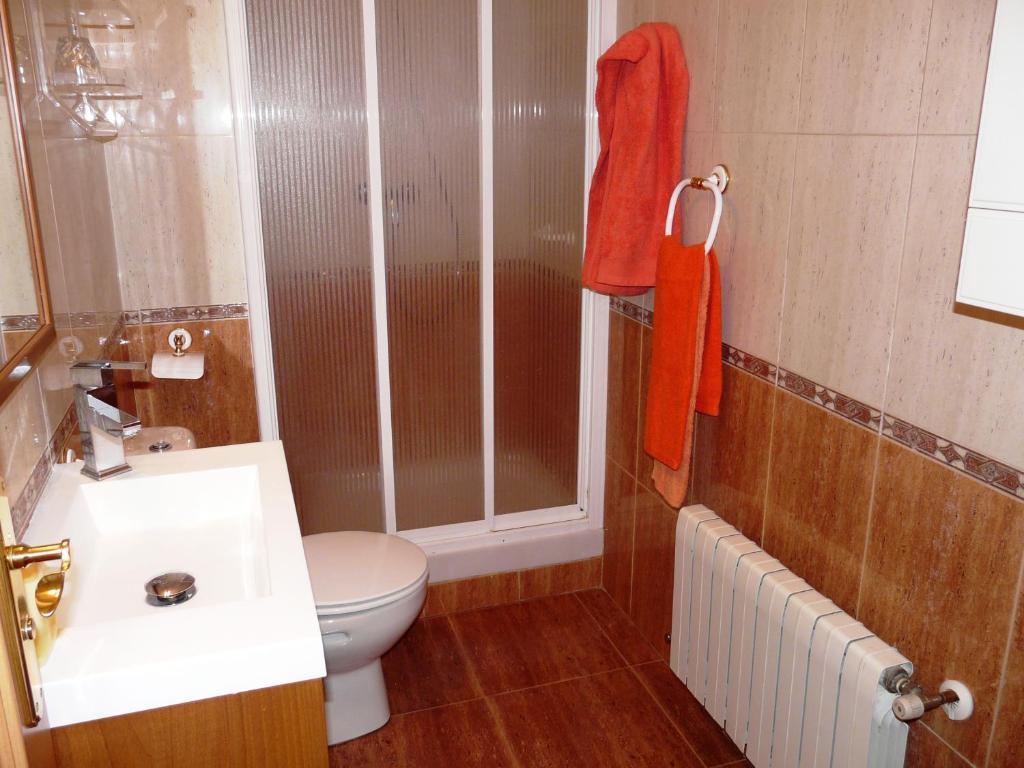 Apartamento Turistico Guara Casa Castro Barbastro Bilik gambar