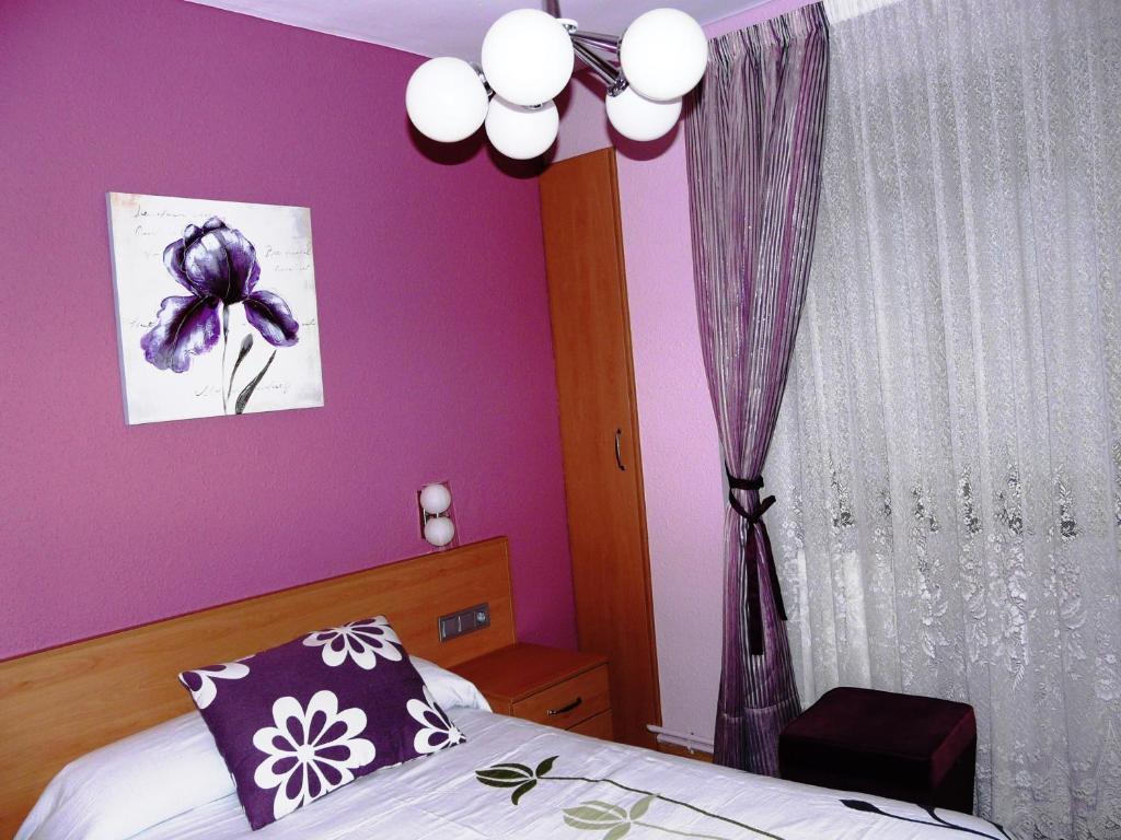Apartamento Turistico Guara Casa Castro Barbastro Bilik gambar