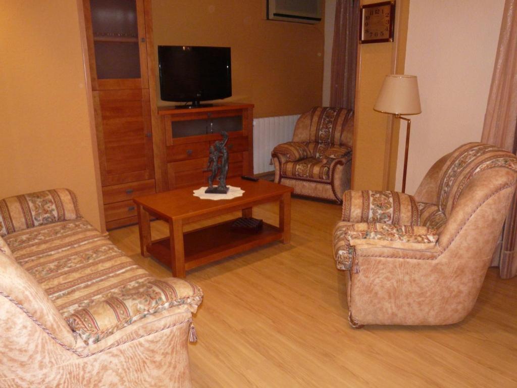 Apartamento Turistico Guara Casa Castro Barbastro Luaran gambar