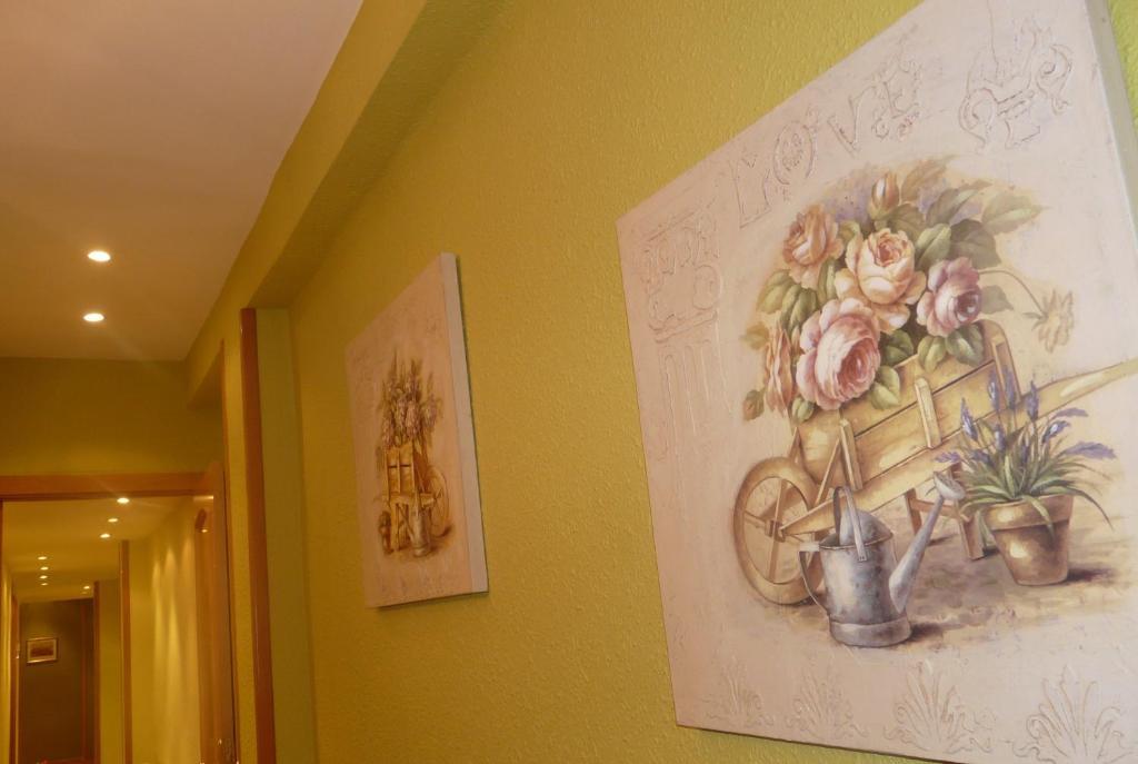 Apartamento Turistico Guara Casa Castro Barbastro Luaran gambar