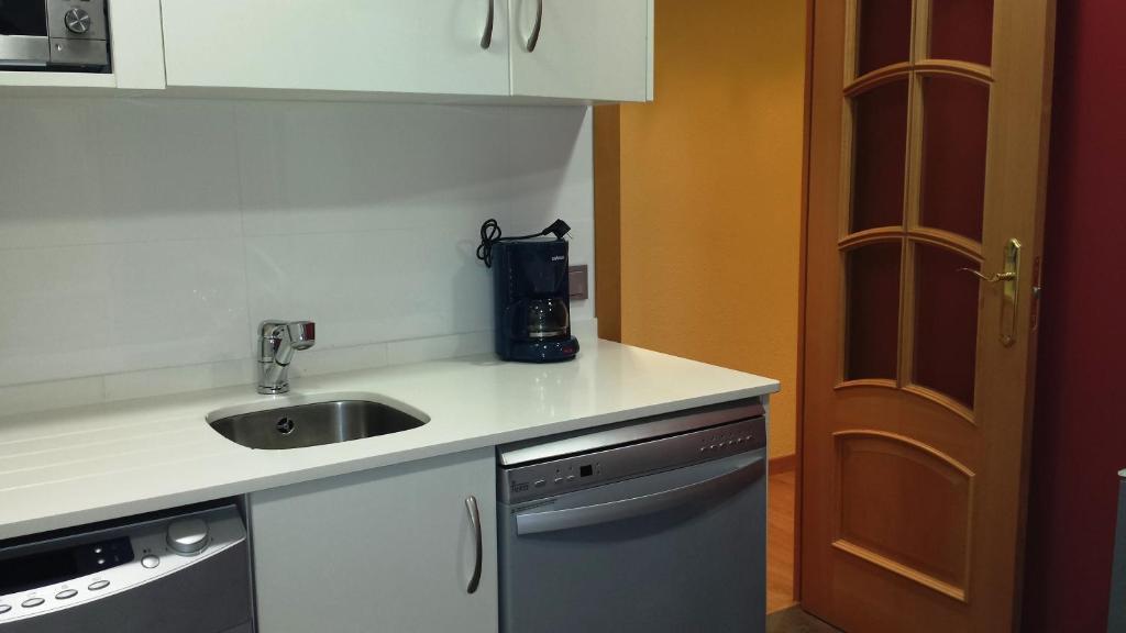 Apartamento Turistico Guara Casa Castro Barbastro Luaran gambar